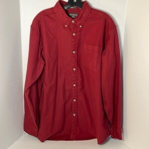 Eddie Bauer dark red relaxed fit long sleeve button down shirt Men’s size L